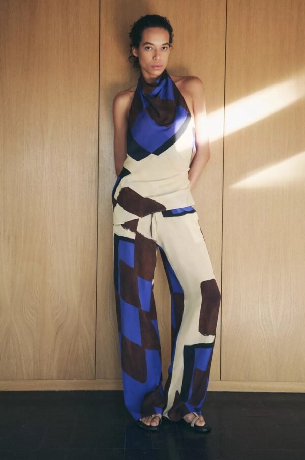 PRINTED HALTER TOP AND PANT SET