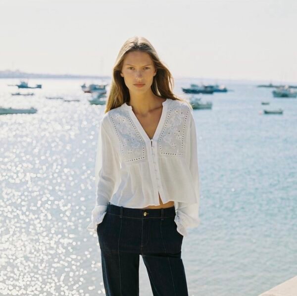 WHITE EMBROIDERED SHIRT